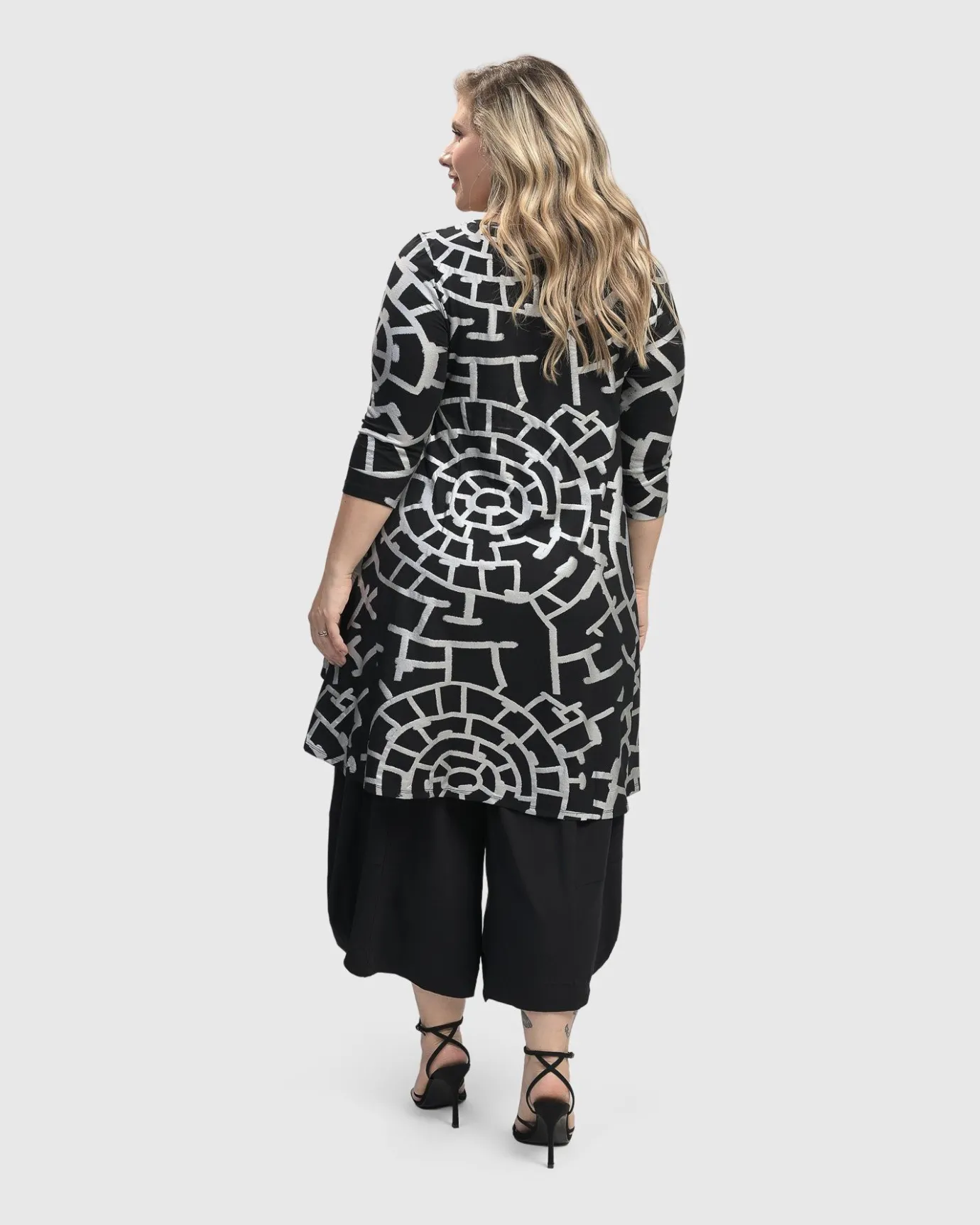 Women Alembika Plus<Hypnotic Hi-Lo Tunic Top, Silver