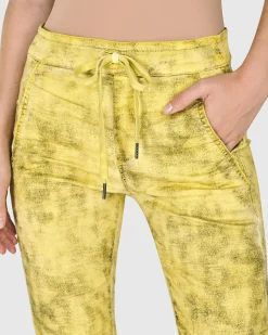 Women Alembika Plus<Iconic Stretch Jeans, Citron