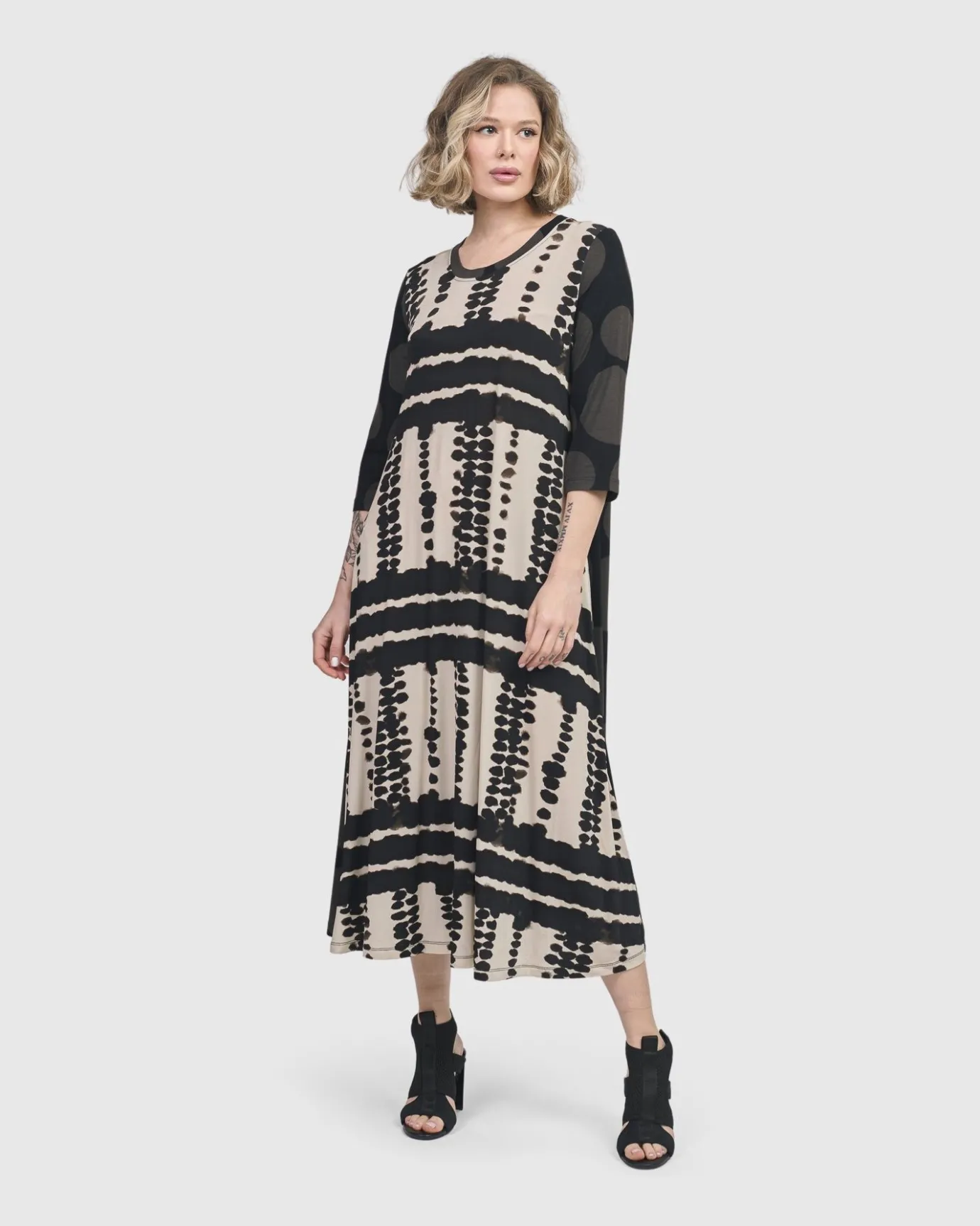 Women Alembika Dresses<Incan Trail T-Shirt Dress, Savanna