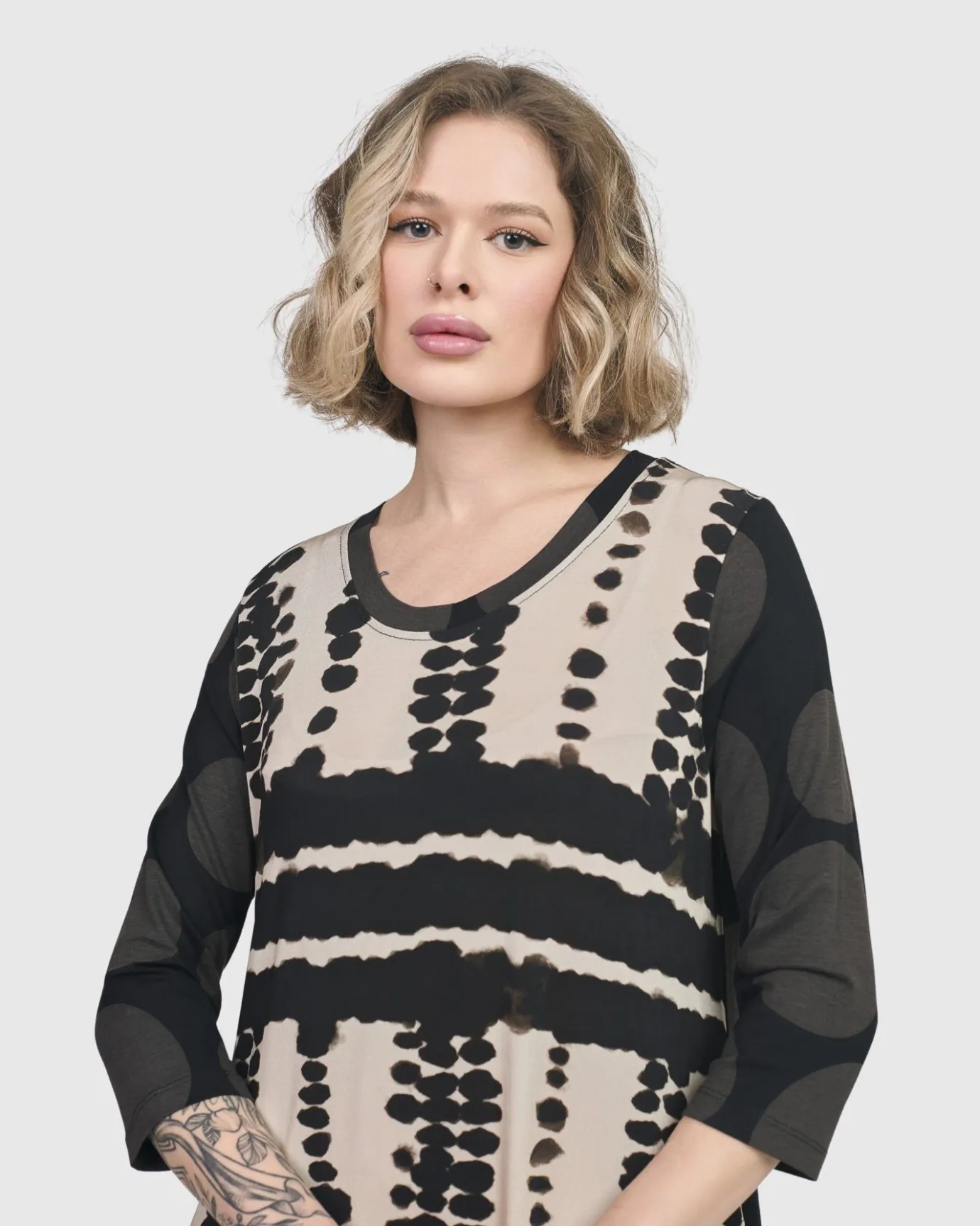 Women Alembika Plus<Incan Trail T-Shirt Dress, Savanna