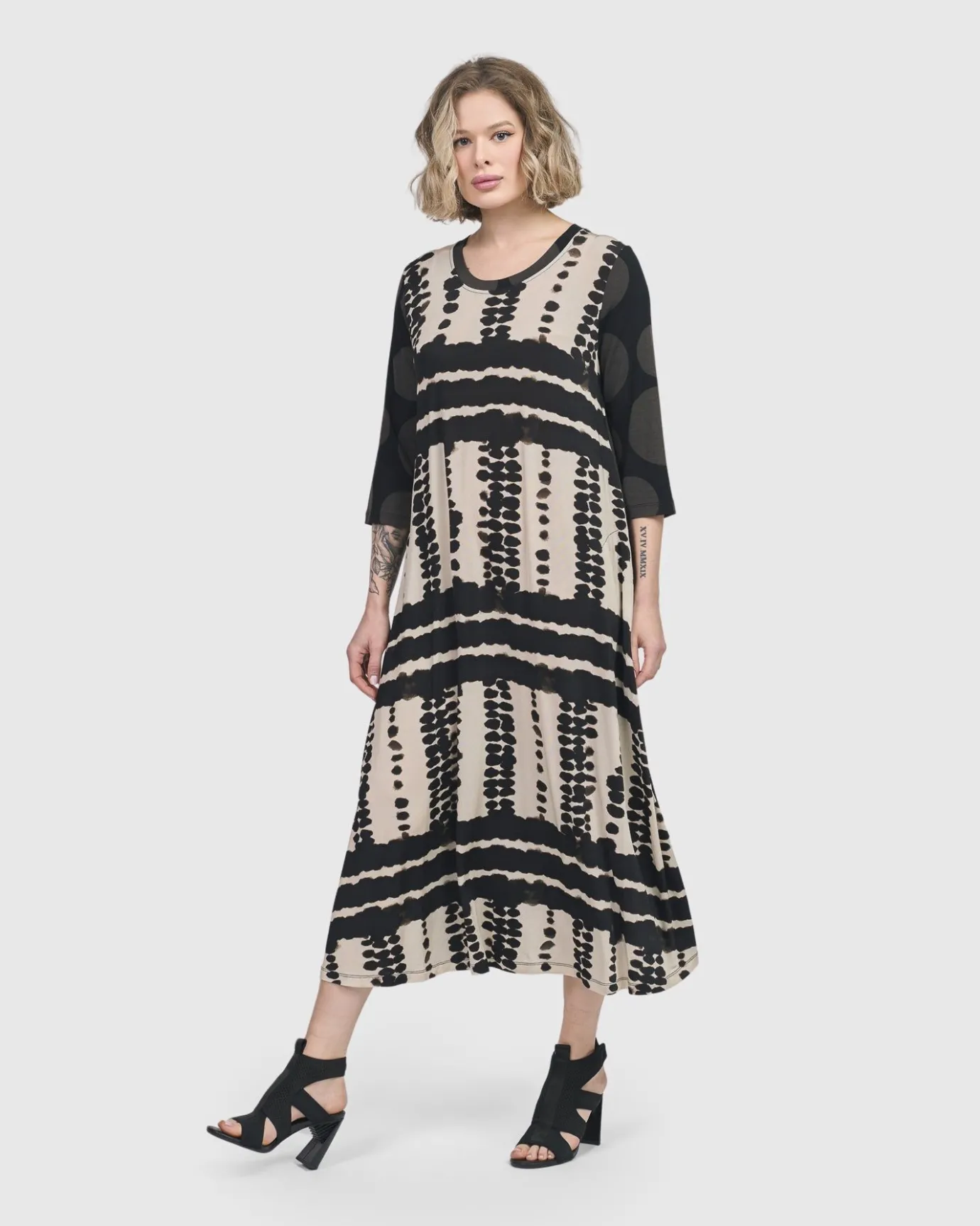 Women Alembika Plus<Incan Trail T-Shirt Dress, Savanna