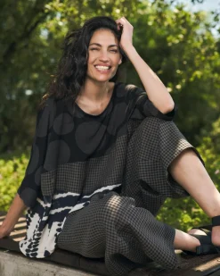 Women Alembika Plus<Izma Boxy Tee, Savanna