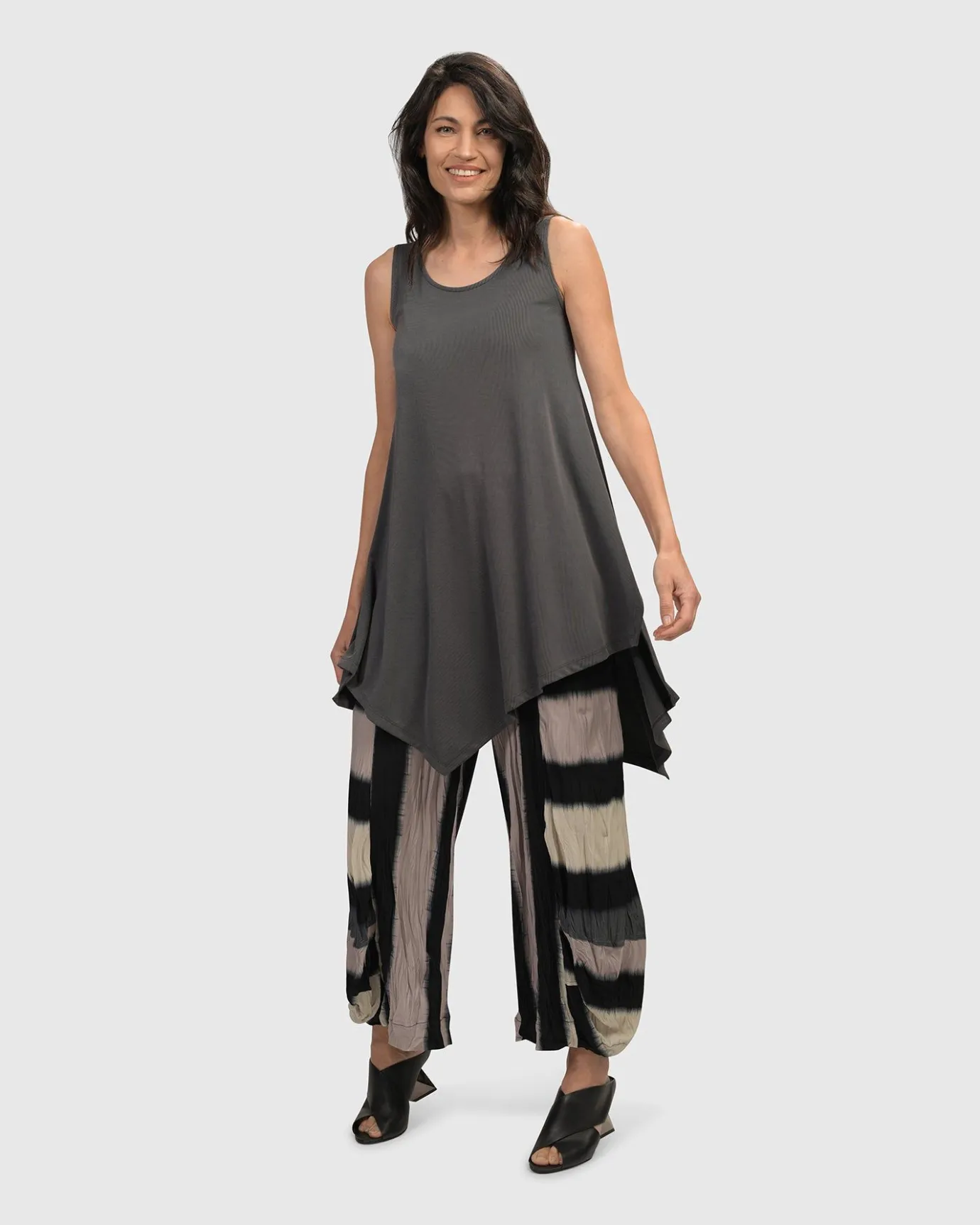 Women Alembika Plus<Jess Crinkle Punto Pants, Stripe