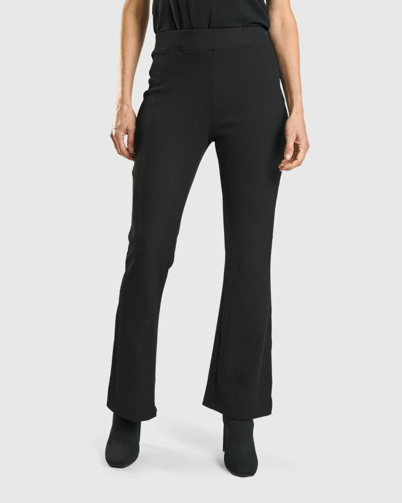 Women Alembika Pants & Skirts<Kick Flare Curator Pants, Black