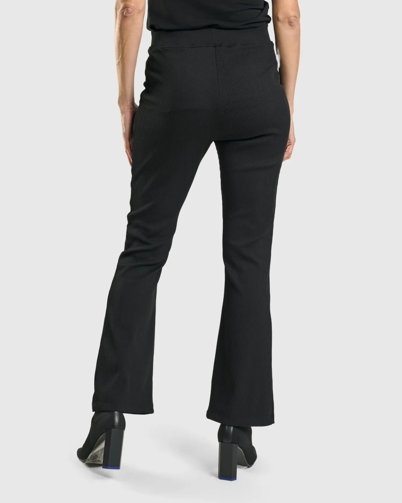 Women Alembika Pants & Skirts<Kick Flare Curator Pants, Black