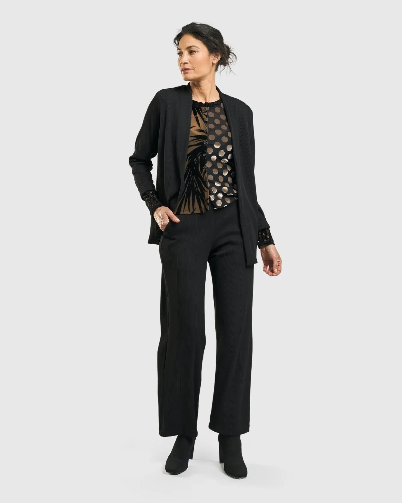 Women Alembika Jackets<Kuzco Cropped Cardigan Top, Gold
