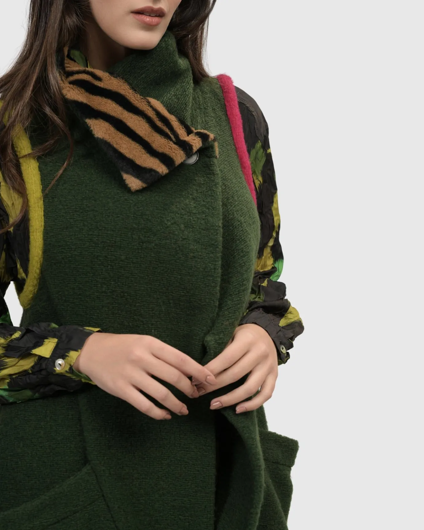 Women Alembika Jackets<Life's A Thrill Vest, Hunter