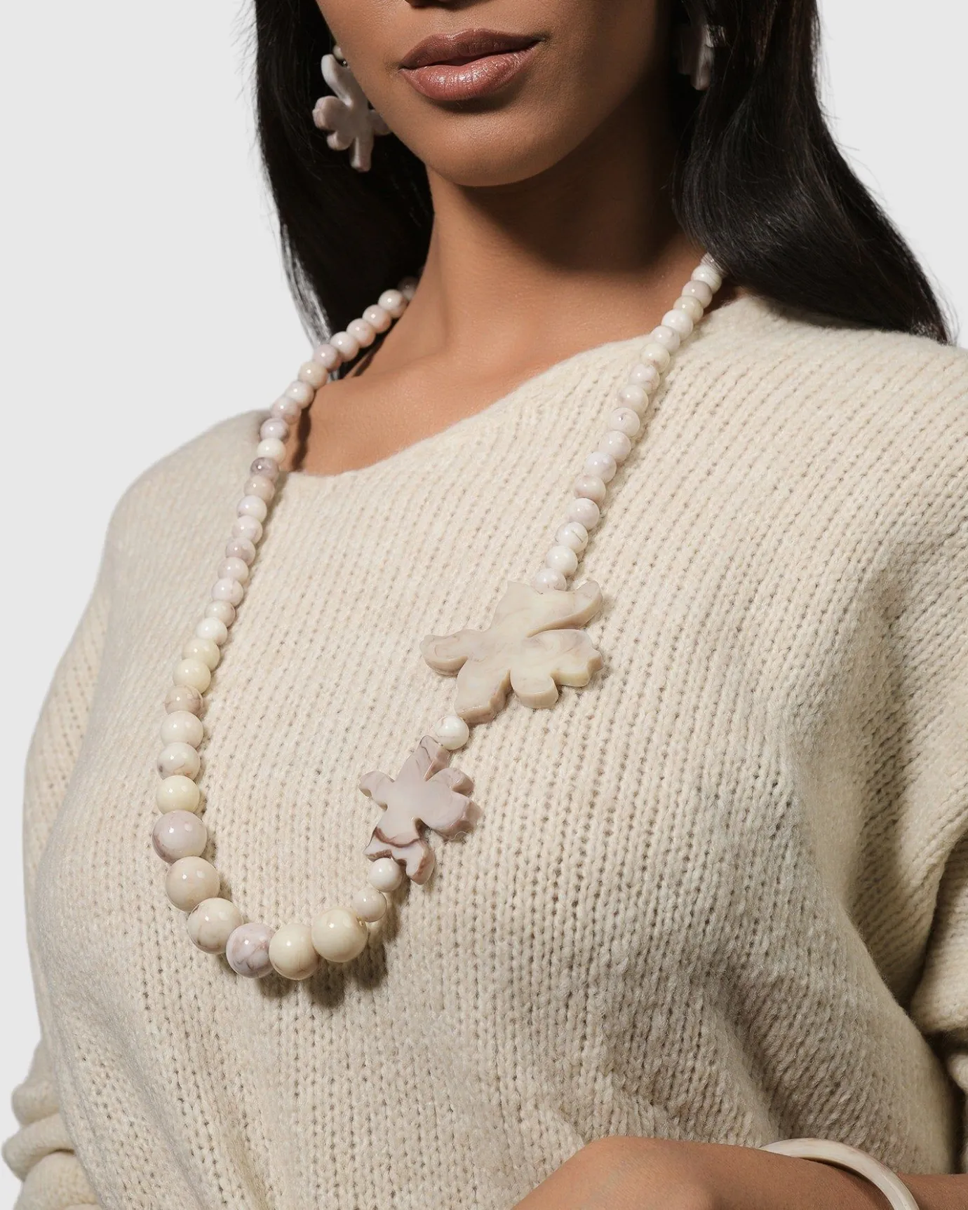 Women Alembika Accessories<Lotus Bead Necklace, Oat