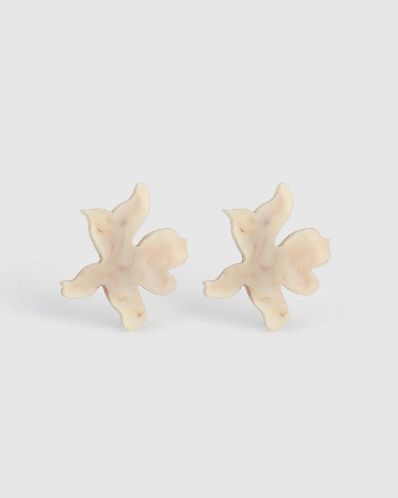 Women Alembika Jewelry<Lotus Clip Earrings, Oat