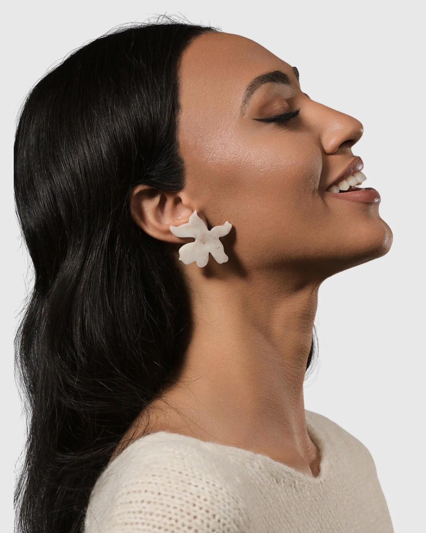 Women Alembika Accessories<Lotus Clip Earrings, Oat