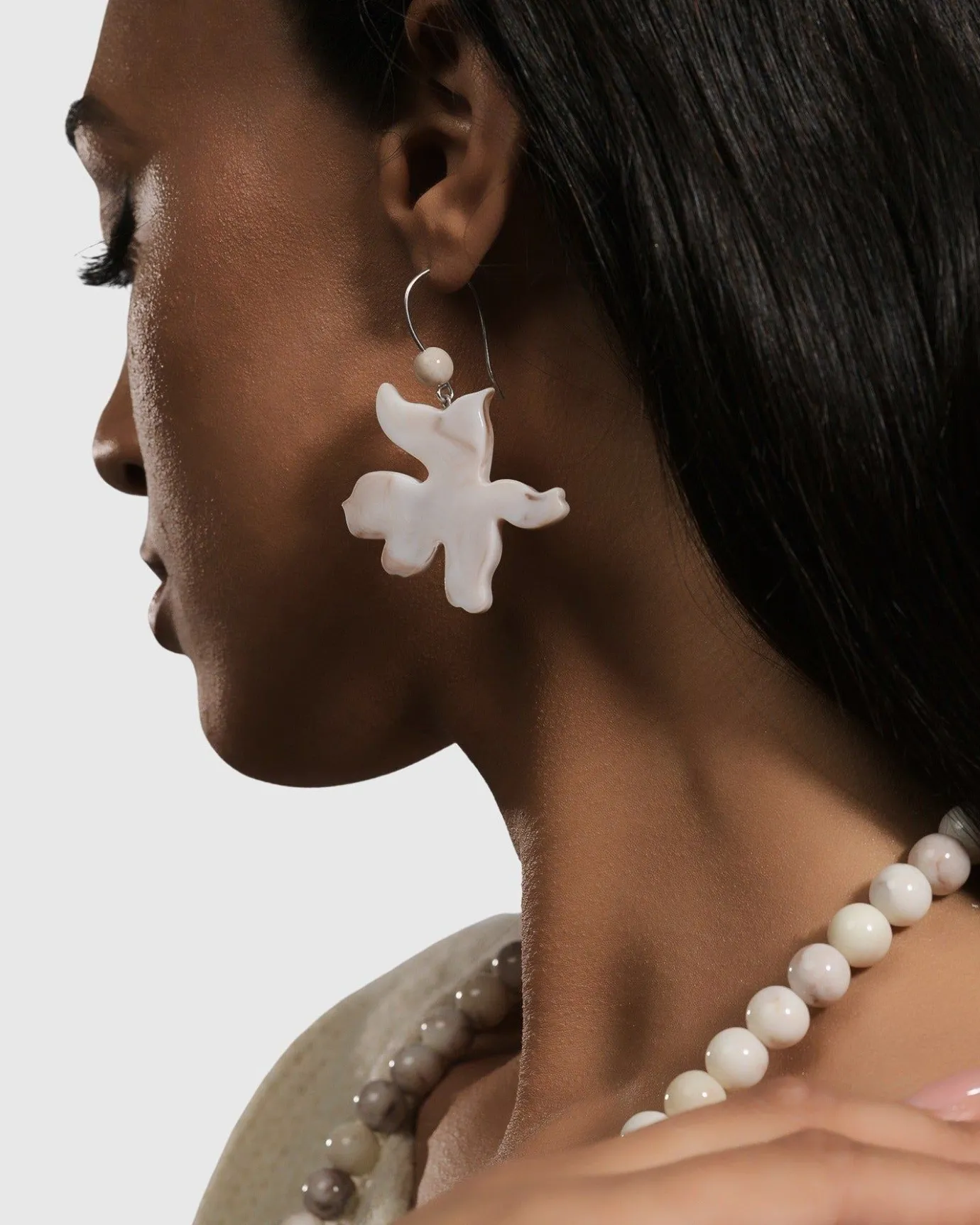 Women Alembika Accessories<Lotus Hook & Bead Earrings, Oat