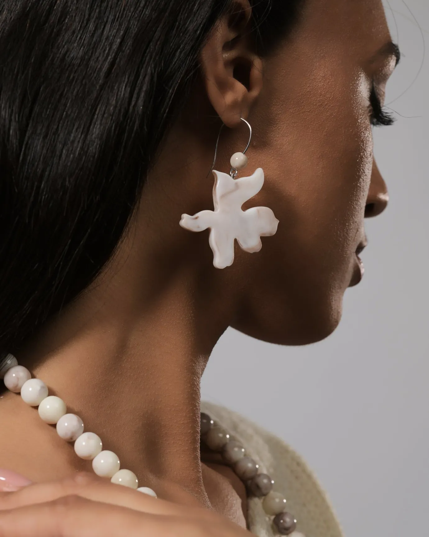 Women Alembika Accessories<Lotus Hook & Bead Earrings, Oat