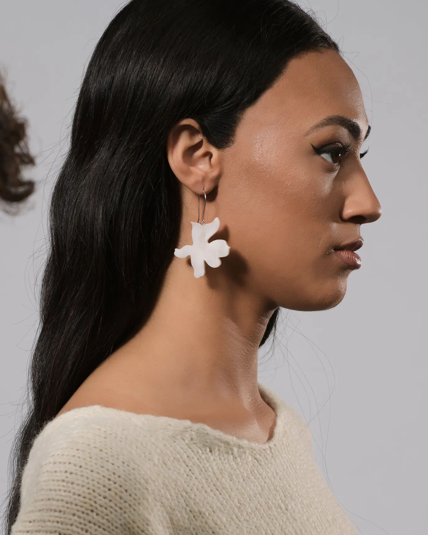 Women Alembika Accessories<Lotus Hook & Bead Earrings, Oat