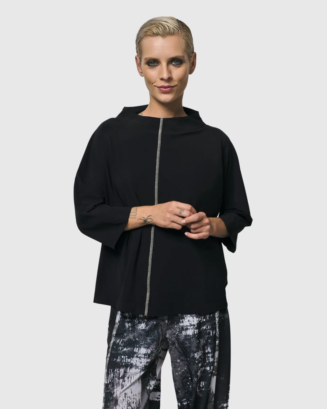 Women Alembika Tops & Tunics<Matrix Boxy Top, Black