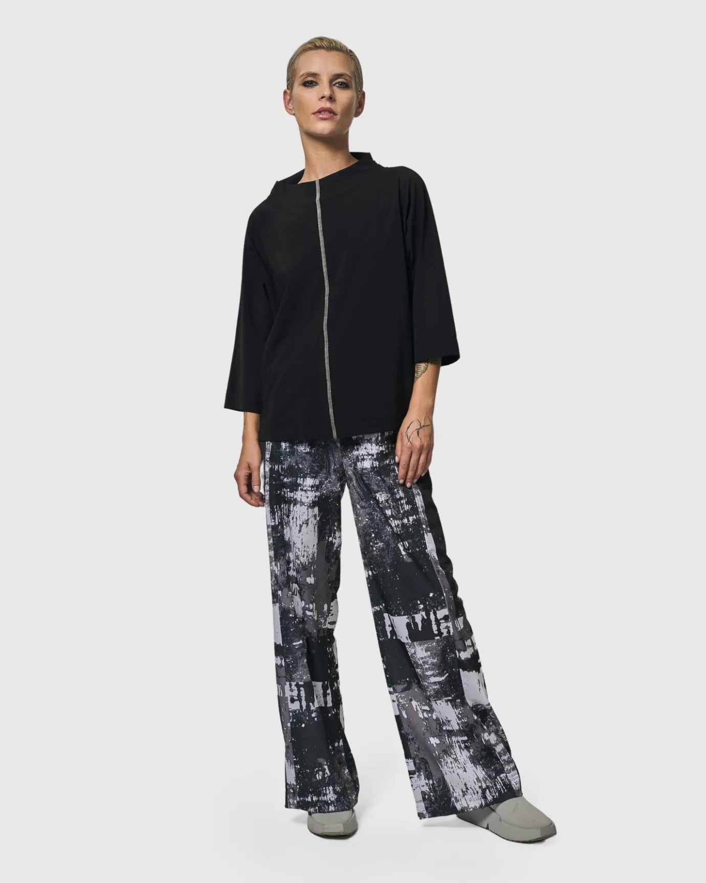 Women Alembika Plus<Matrix Boxy Top, Black