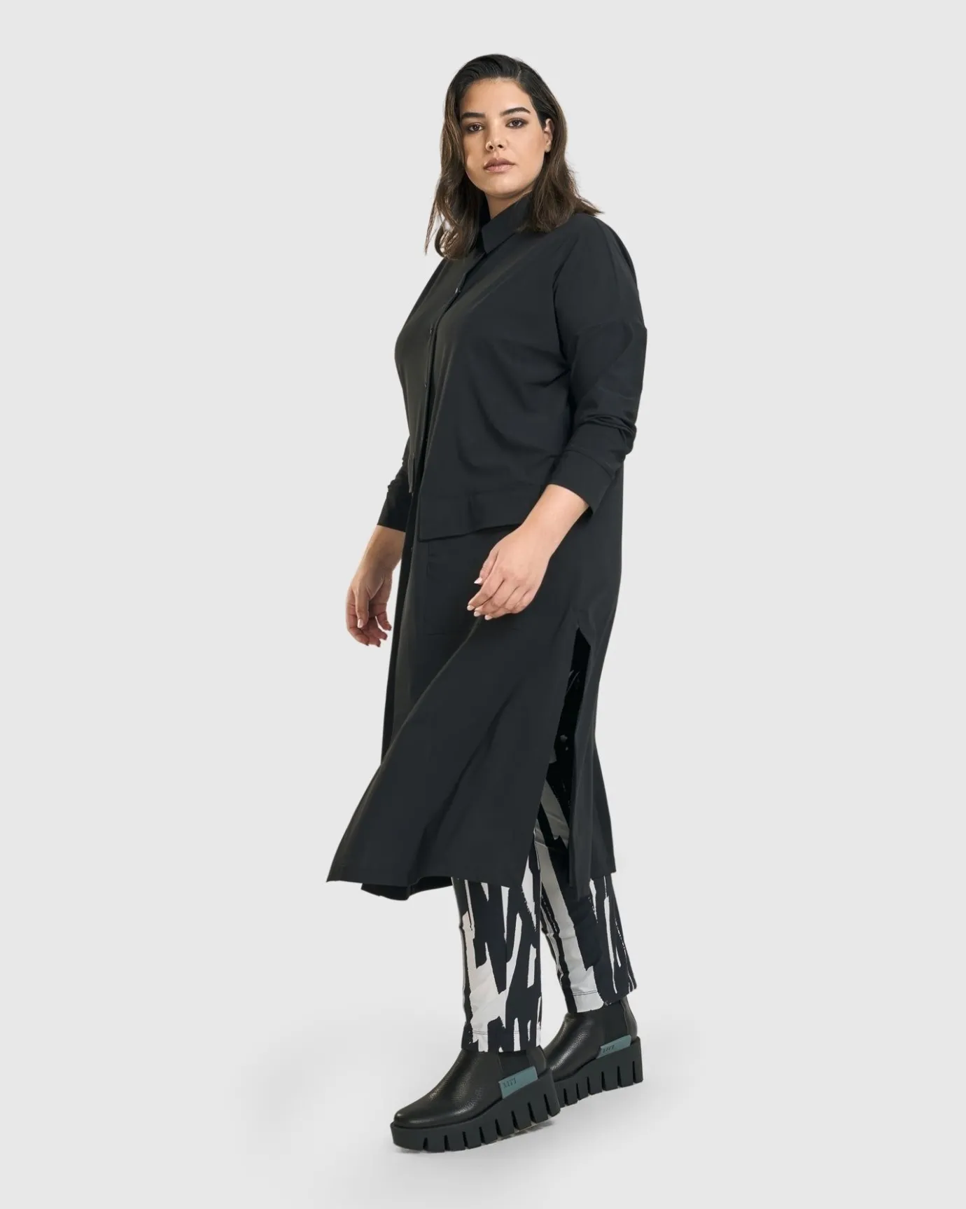 Women Alembika Plus<Matrix Duster, Black