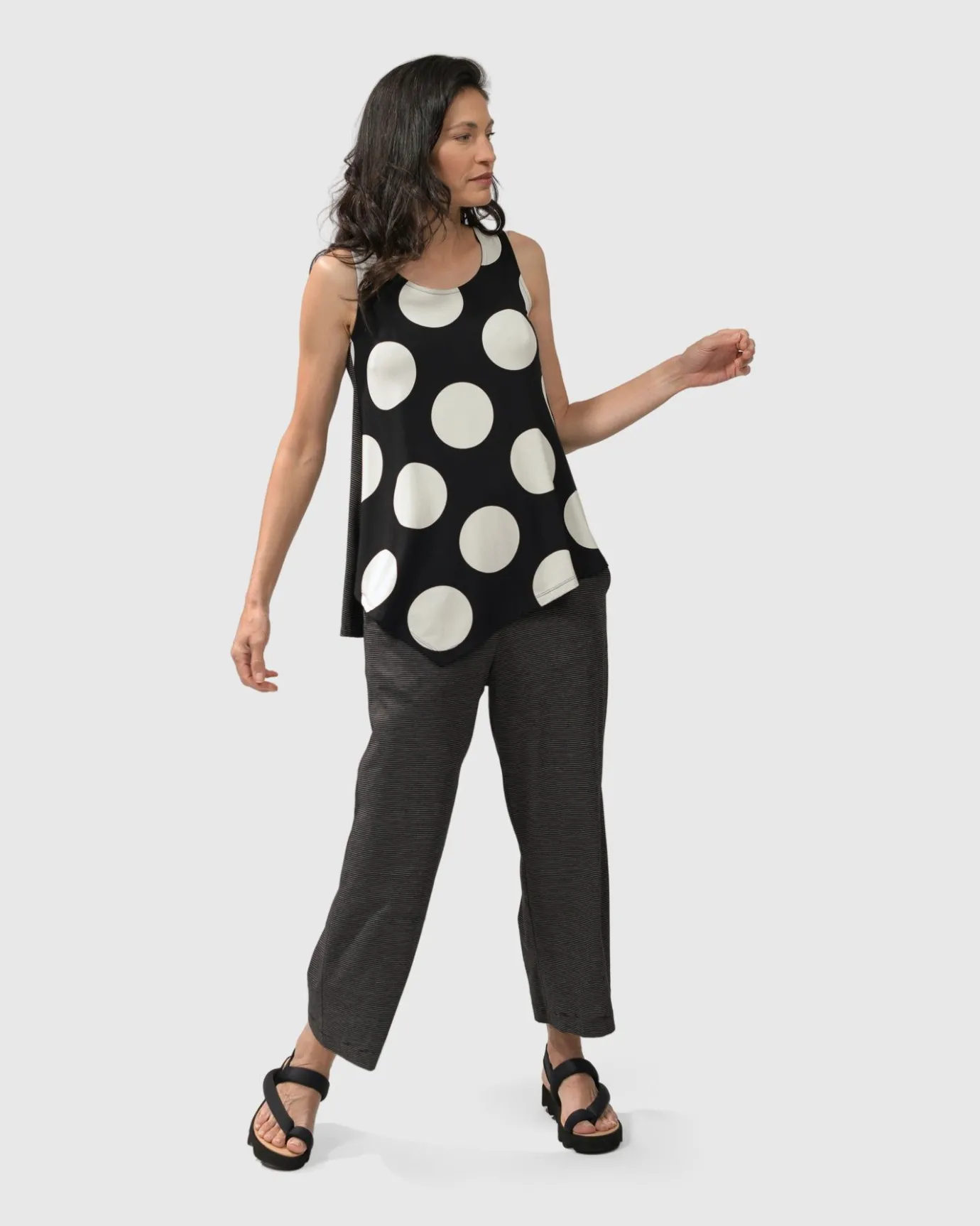 Women Alembika Plus<Minnie Sleeveless Uptown Top, Mono