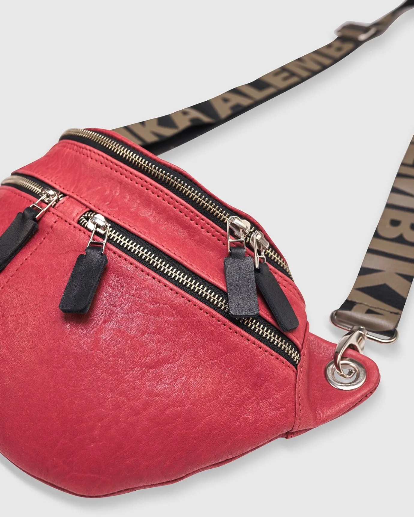 Women Alembika Accessories<On-The-Go Large Sling Bag, Vermillion