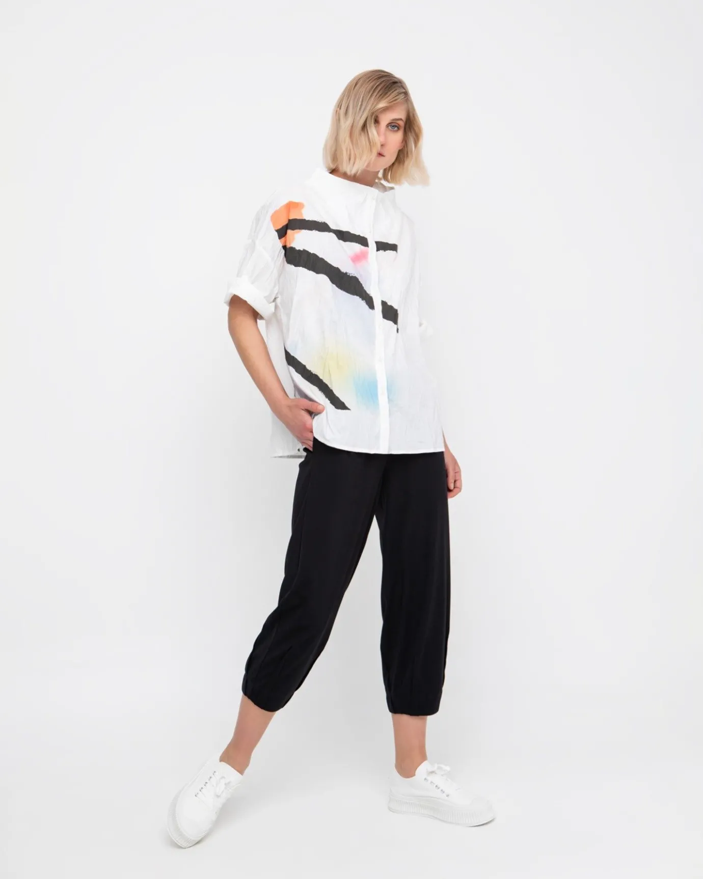 Women Alembika Pants & Skirts<Ozai N Ku Cropped Slim Pants, Black