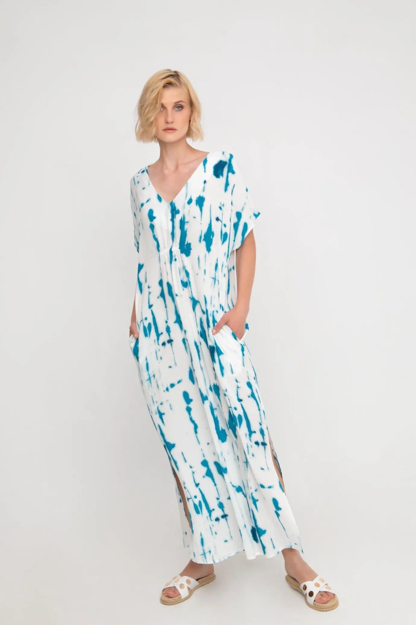 Women Alembika Dresses<Ozai N Ku Island Relaxed Maxi Dress, White/Turquoise