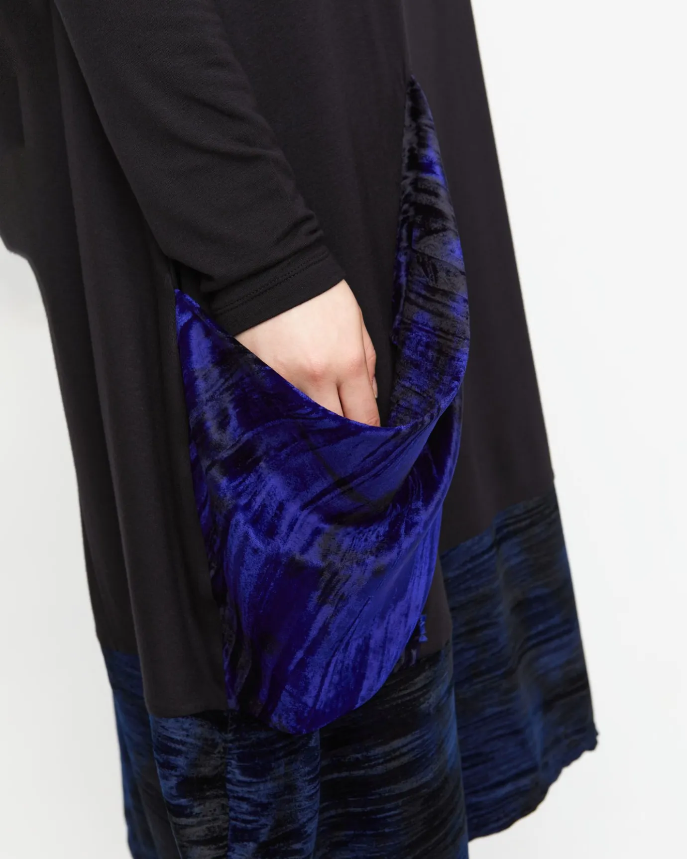 Women Alembika Dresses<Ozai N Ku Piccadilly Midi Dress, Black