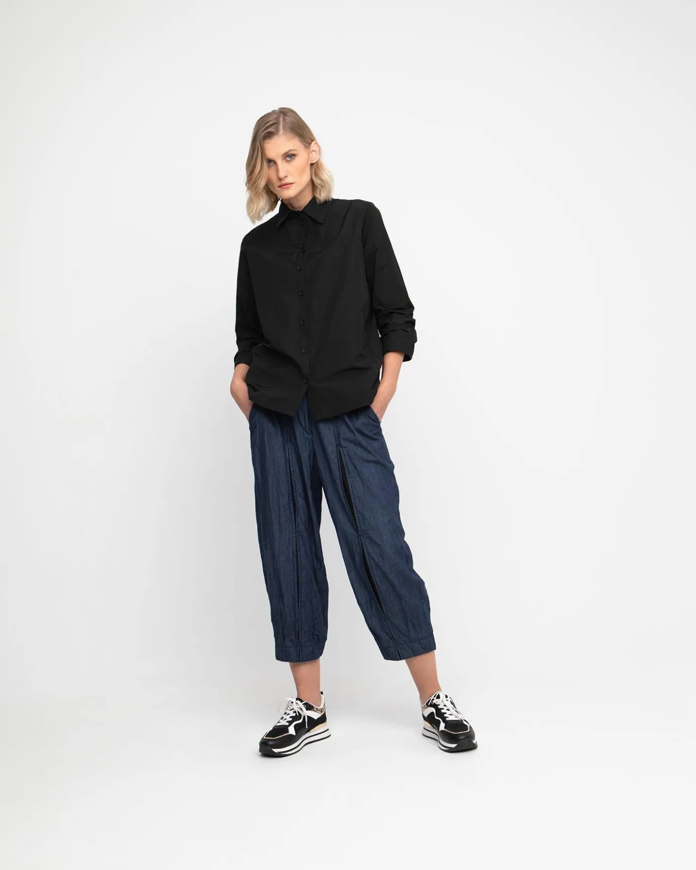 Women Alembika Tops & Tunics<Ozai N Ku Taffeta Scrunch Sleeve Shirt, Black