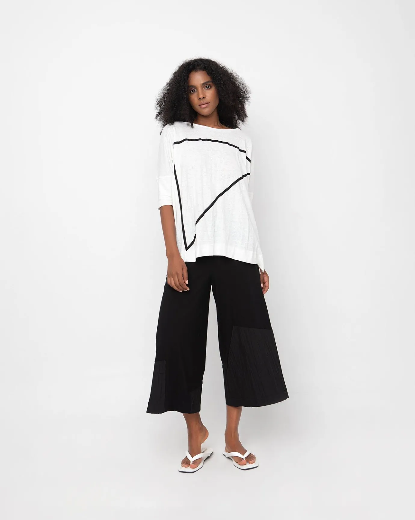 Women Alembika Tops & Tunics<Ozai N Ku Triangle Tee, White