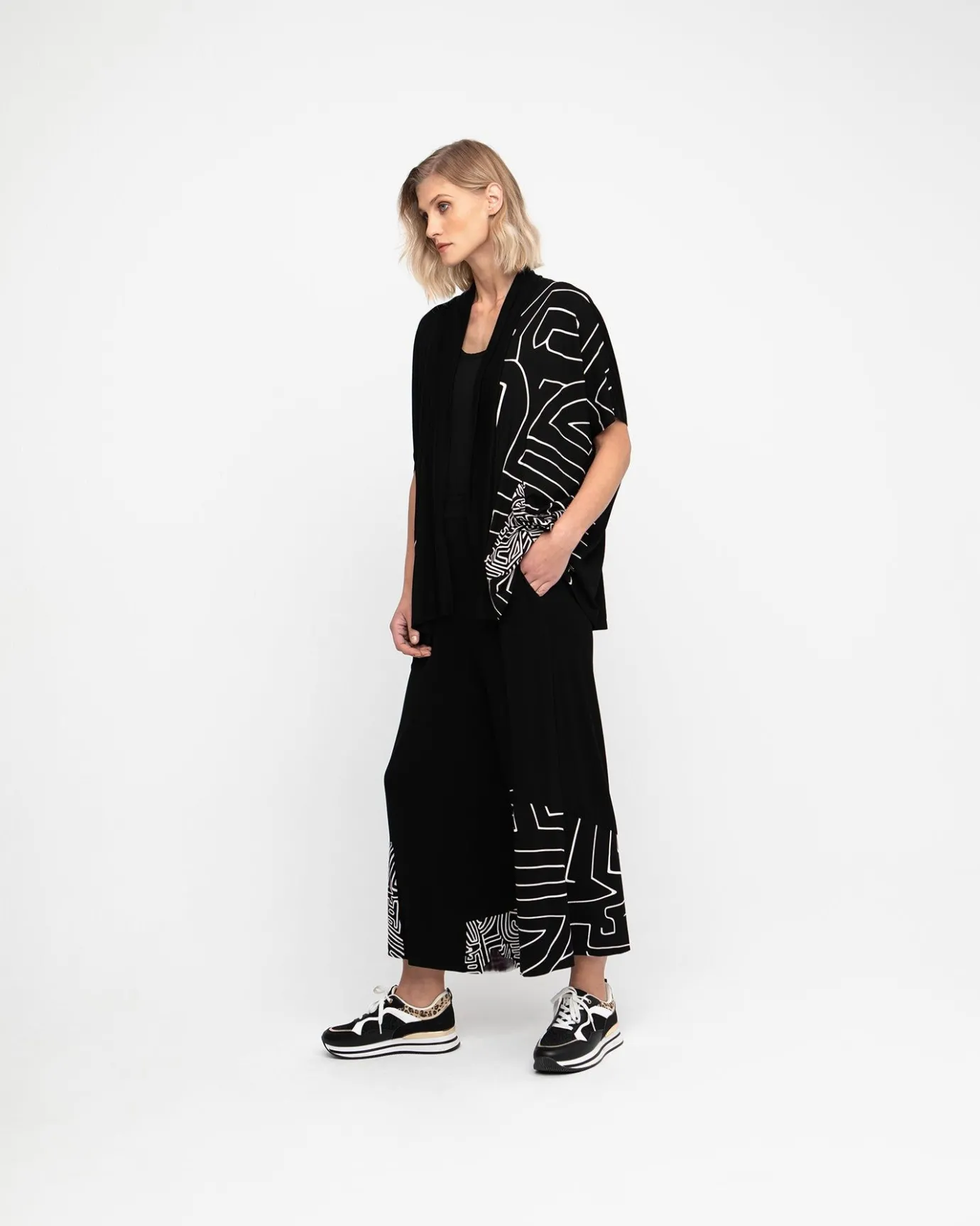 Women Alembika Jackets<Ozai N Ku Zigzag Cardigan, Mitos