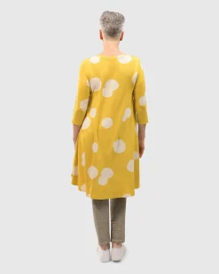 Women Alembika Tops & Tunics<Perfect Swing Tunic Top, Canary Spots