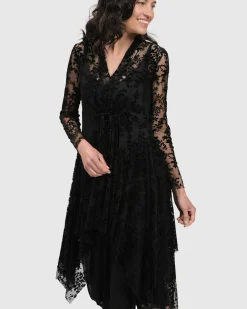Women Alembika Plus<Racey Lacey Tunic Top, Lace
