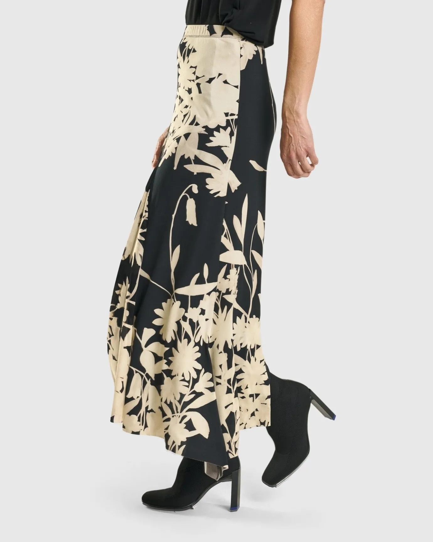 Women Alembika Pants & Skirts<Secret Garden Swing Skirt, Floral