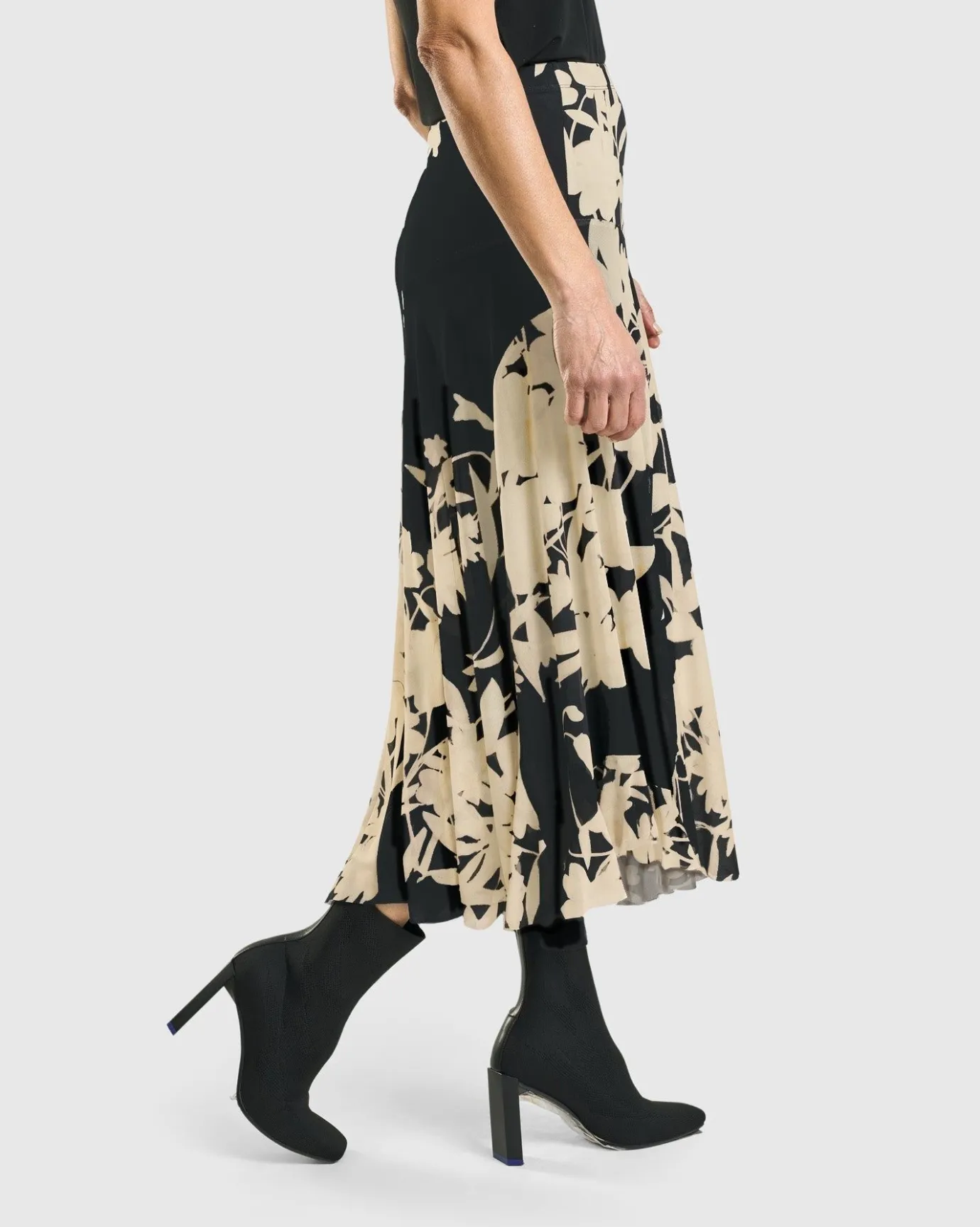 Women Alembika Pants & Skirts<Secret Garden Swing Skirt, Floral