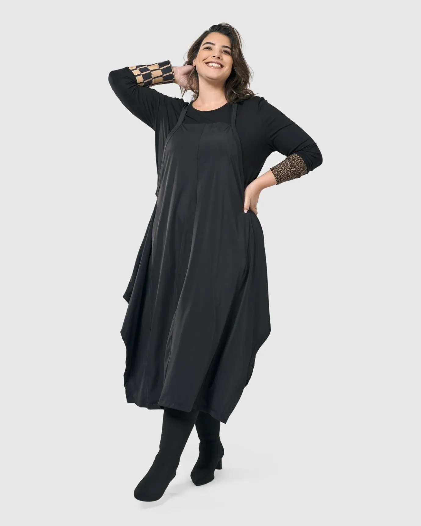 Women Alembika Dresses<Shelley Apron Dress, Black