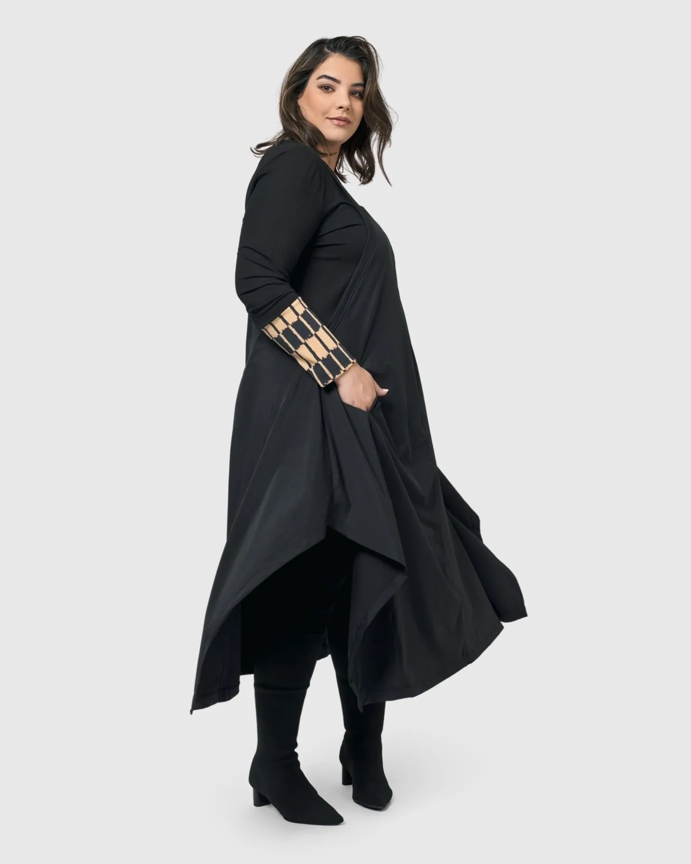 Women Alembika Dresses<Shelley Apron Dress, Black