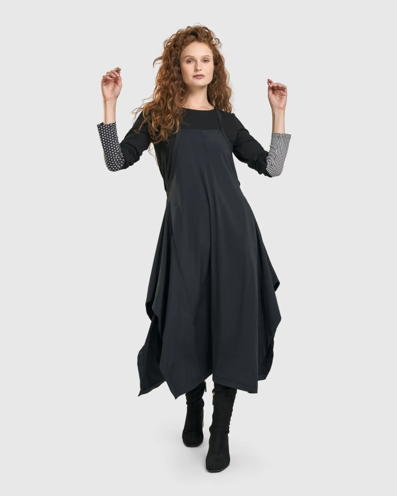 Women Alembika Plus<Shelley Apron Dress, Black