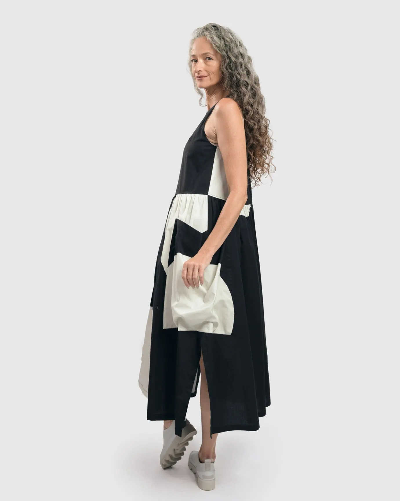 Women Alembika Plus<Sleeveless Maxi Dress, Black