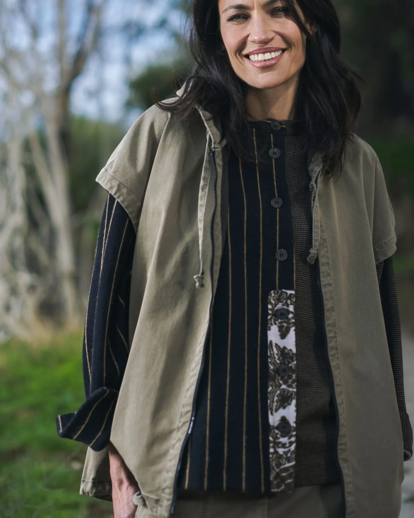 Women Alembika Jackets<Soft Twill Drawstring Vest, Khaki