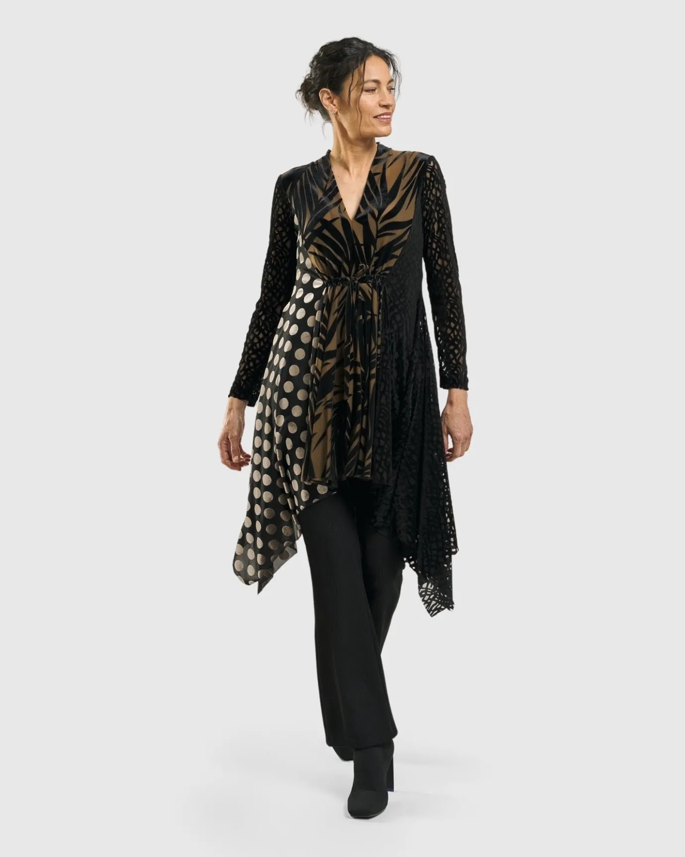 Women Alembika Plus<Synergy Tunic Top, Gold