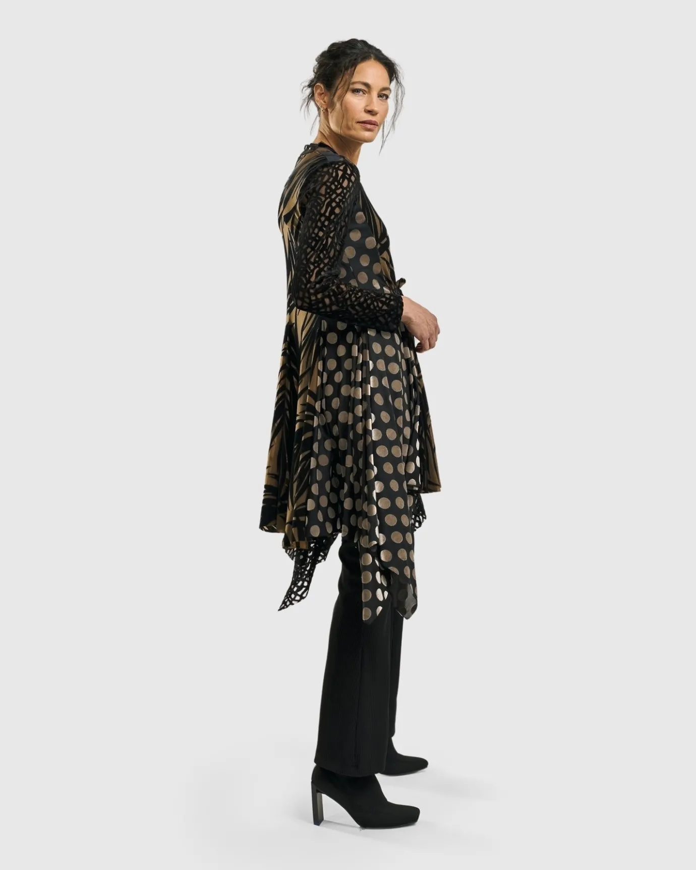 Women Alembika Plus<Synergy Tunic Top, Gold