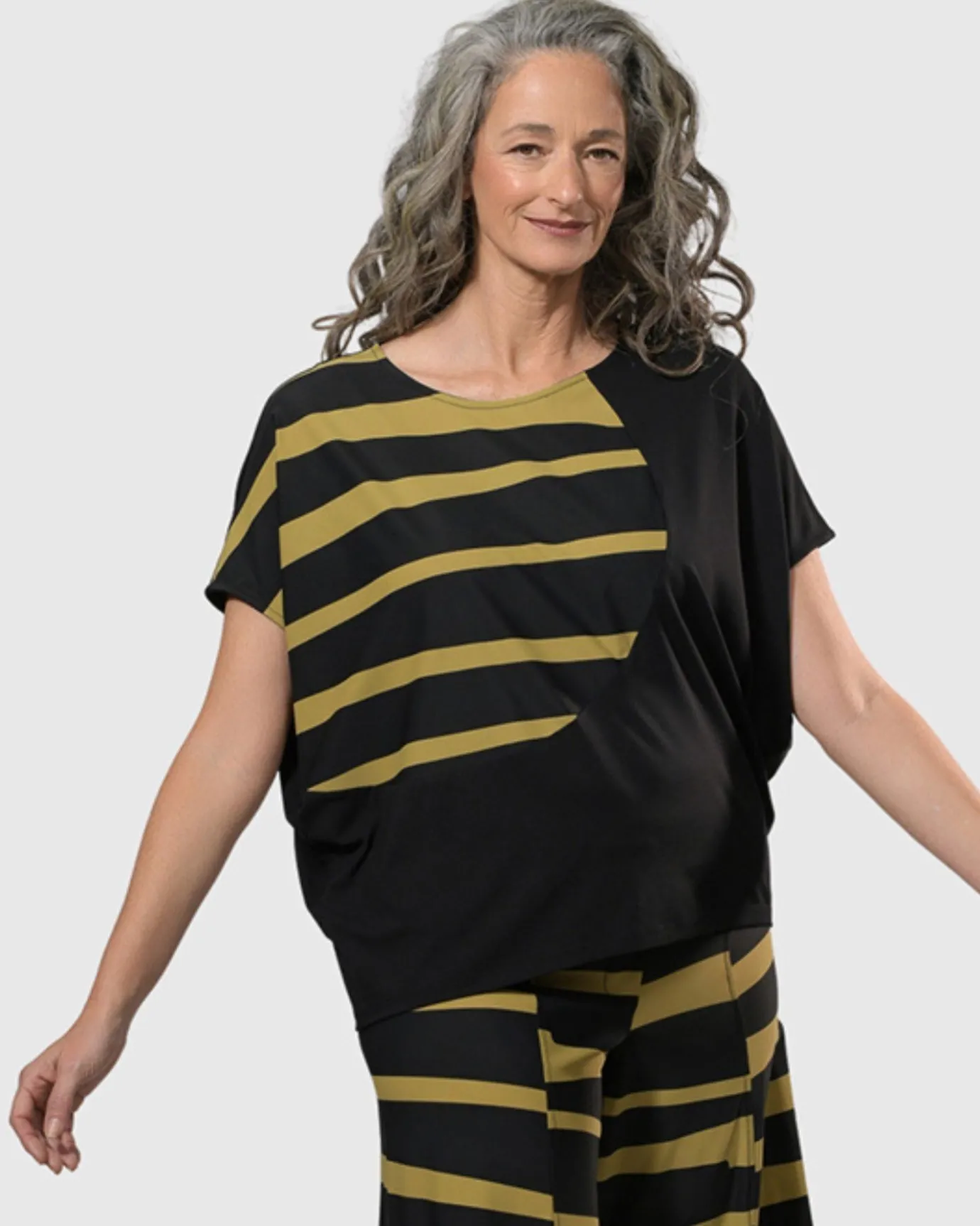 Women Alembika Plus<Tekbika Bliss Boxy Top, Dunes