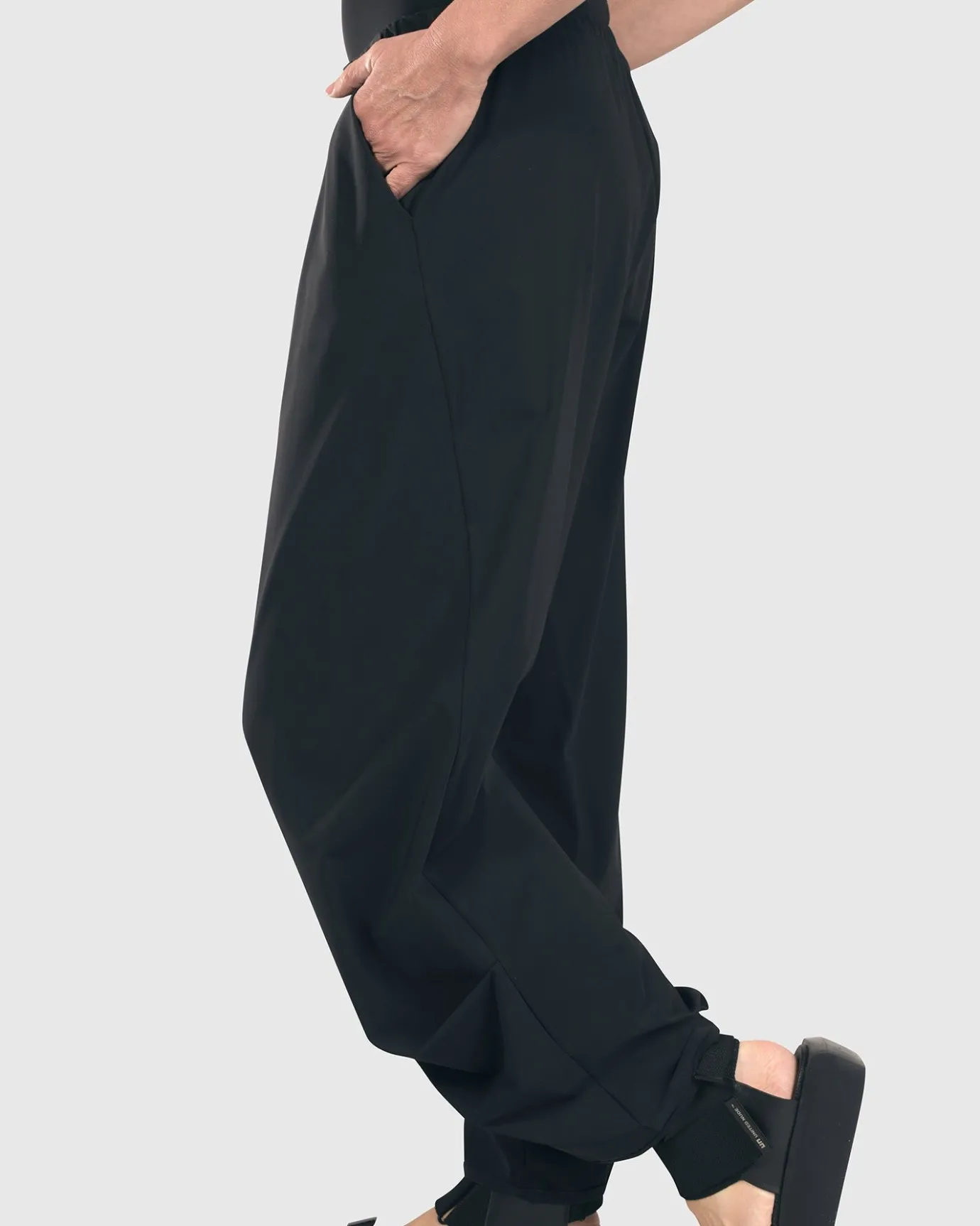 Women Alembika Pants & Skirts<Tekbika Bliss Pants, Black