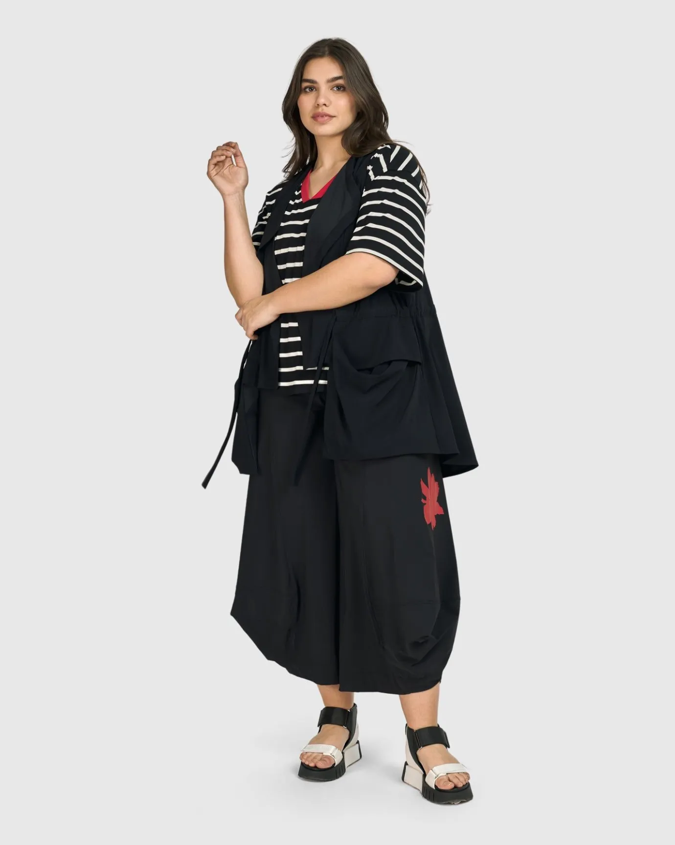 Women Alembika Plus<Tekbika Gabrielle Relaxed Vest, Black