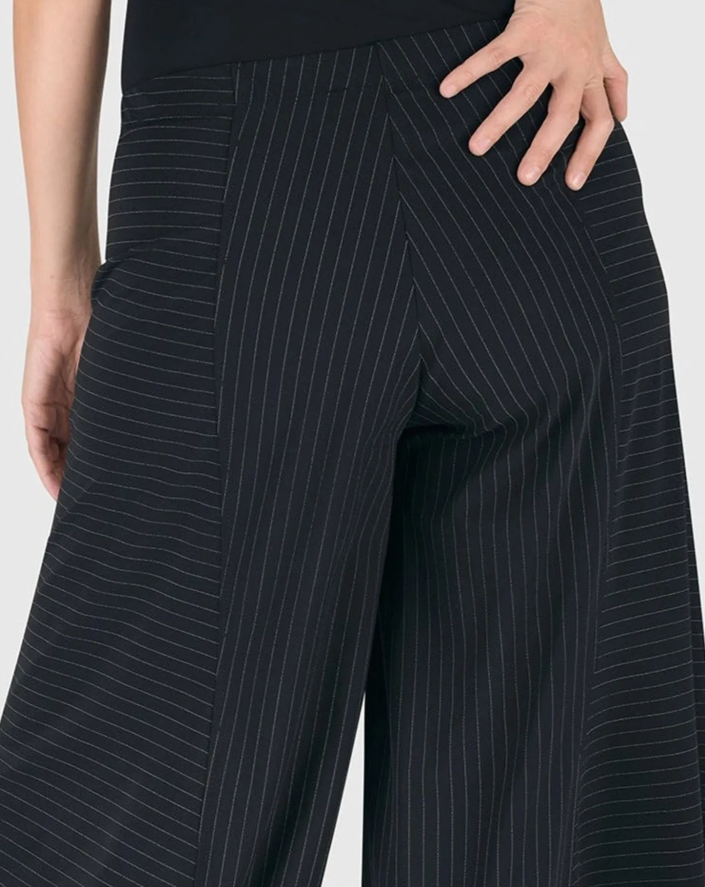 Women Alembika Plus<Tekbika Pinstripe Punto Pants, Black