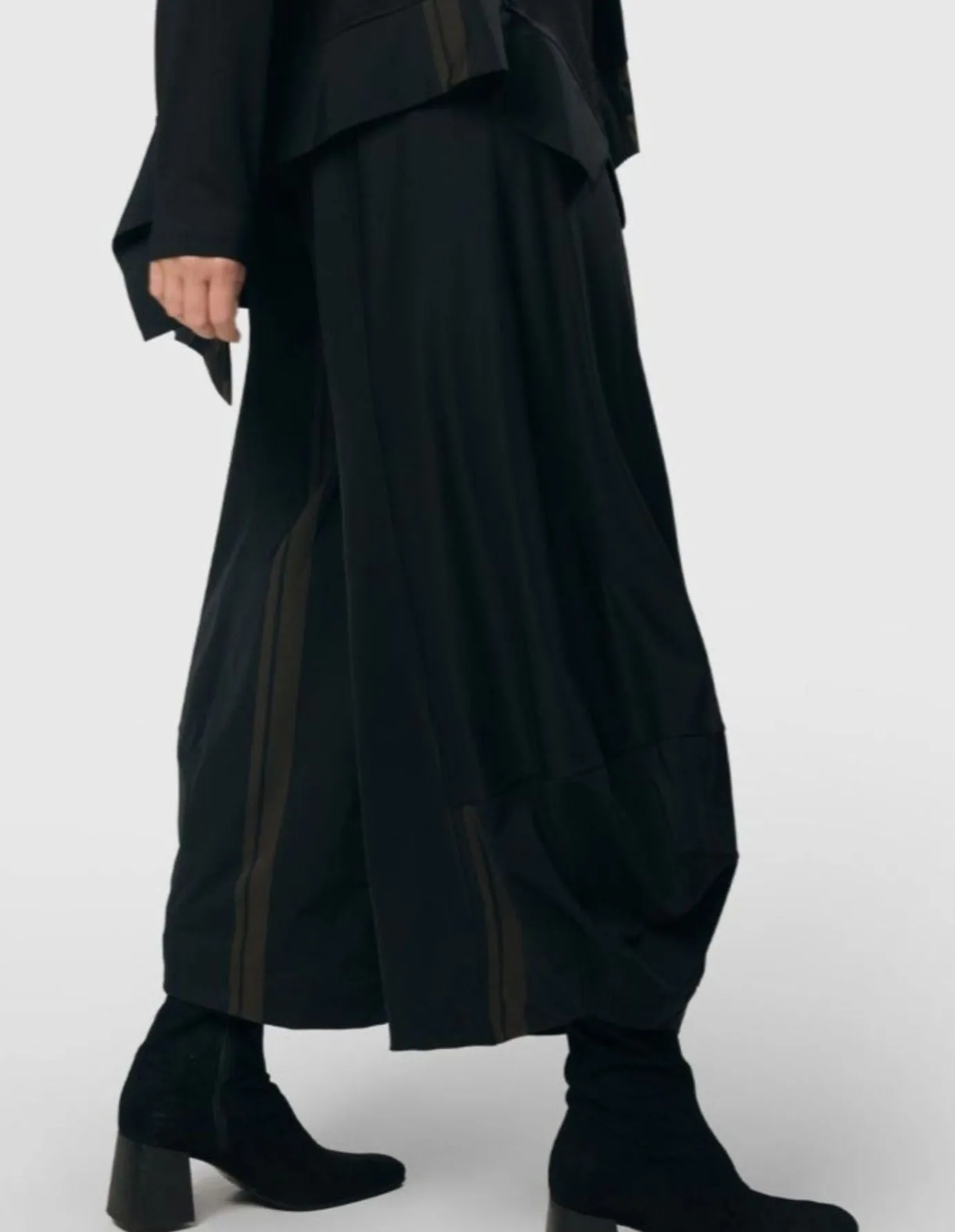 Women Alembika Plus<Tekbika Stripe Punto Pants, Black/Khaki