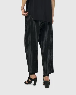 Women Alembika Plus<Thera Relaxed Straight Leg Pants, Stripes