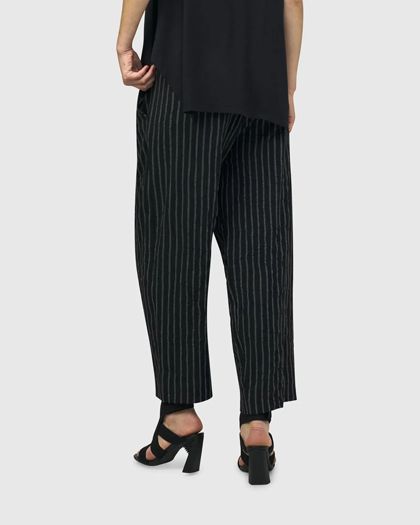 Women Alembika Plus<Thera Relaxed Straight Leg Pants, Stripes