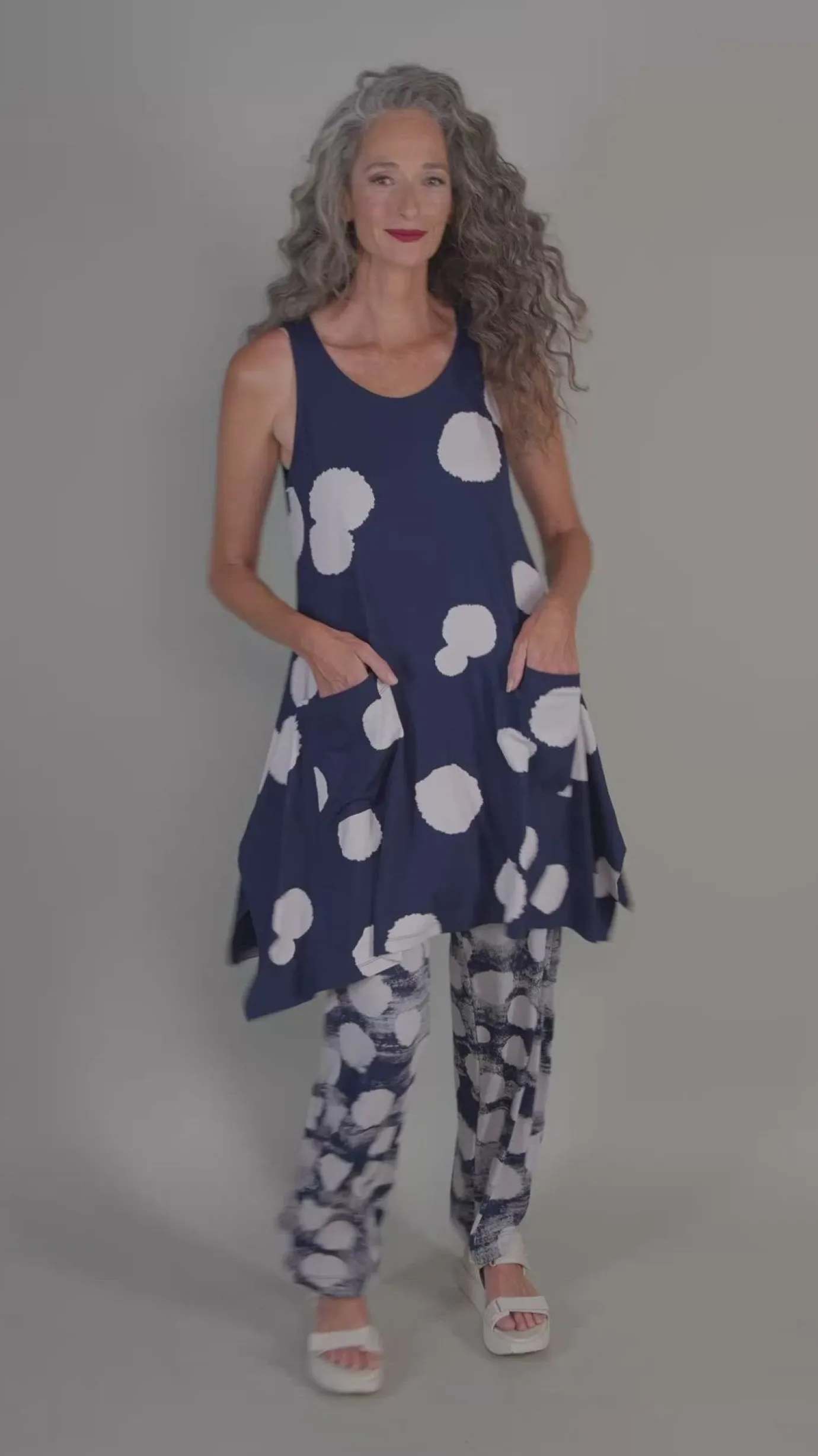 Women Alembika Tops & Tunics<Trapeze Tank Tunic, Navy