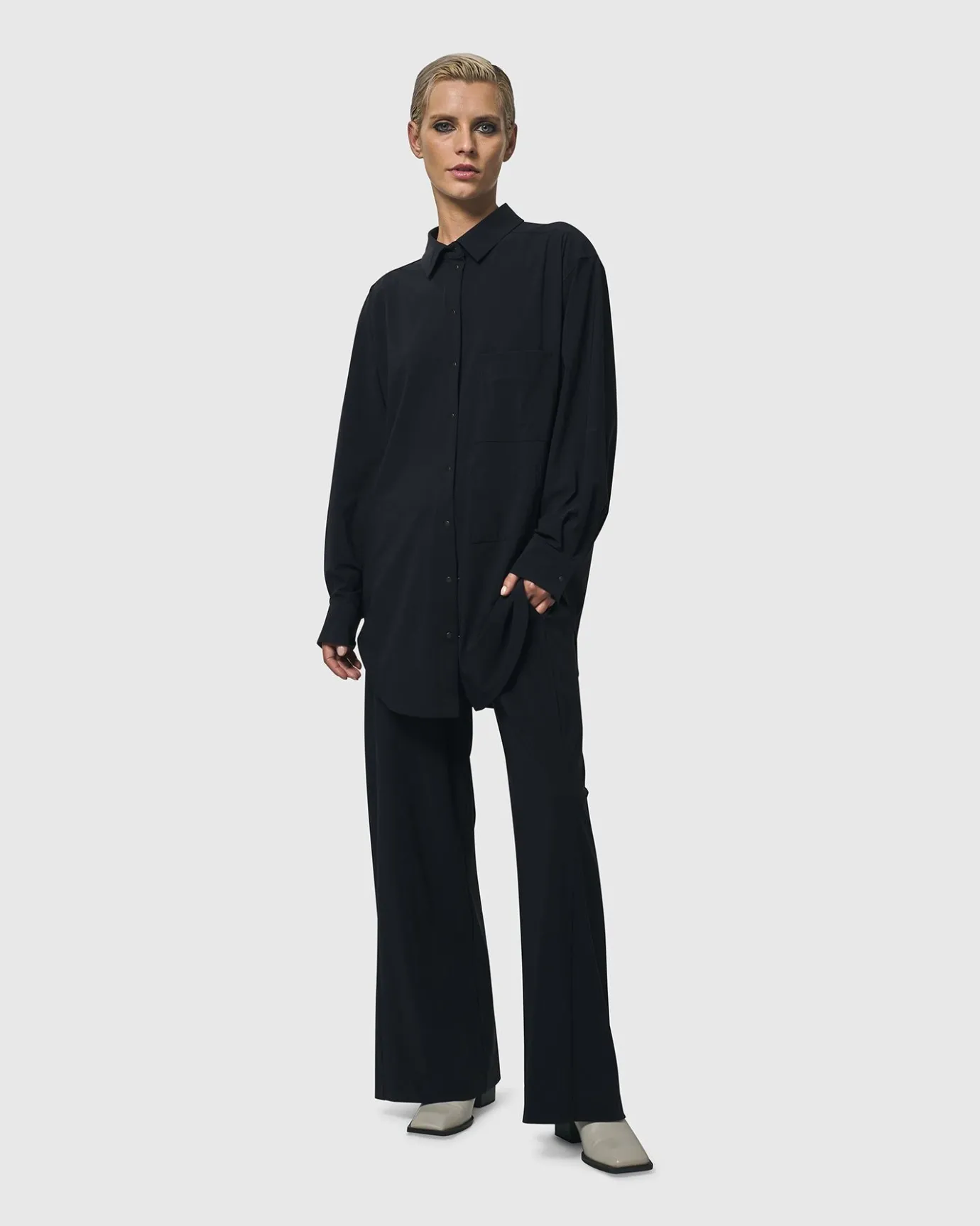 Women Alembika Tops & Tunics<Trinity Button Down Shirt, Black