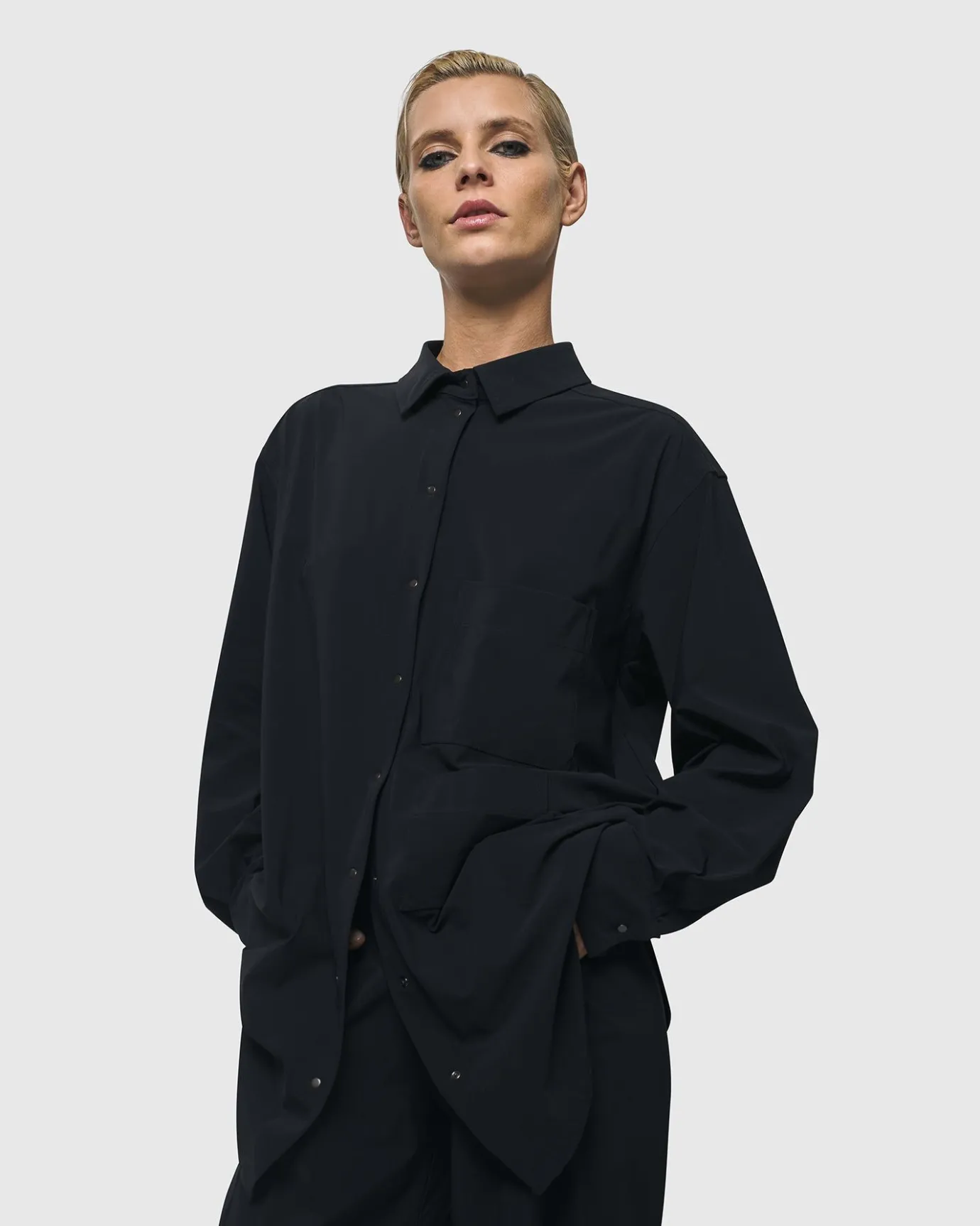 Women Alembika Tops & Tunics<Trinity Button Down Shirt, Black