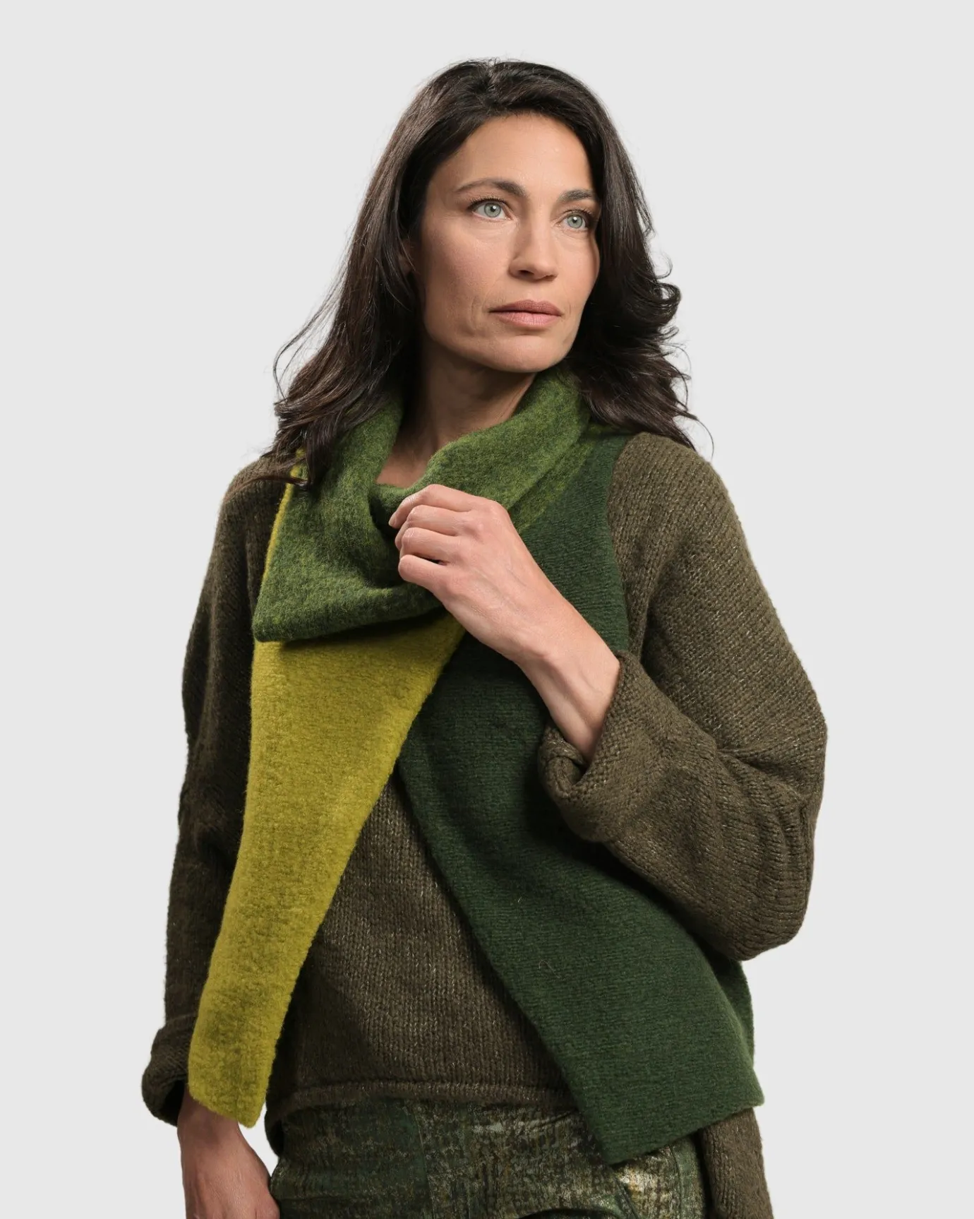 Women Alembika Jackets<Two Tone Vest, Hunter
